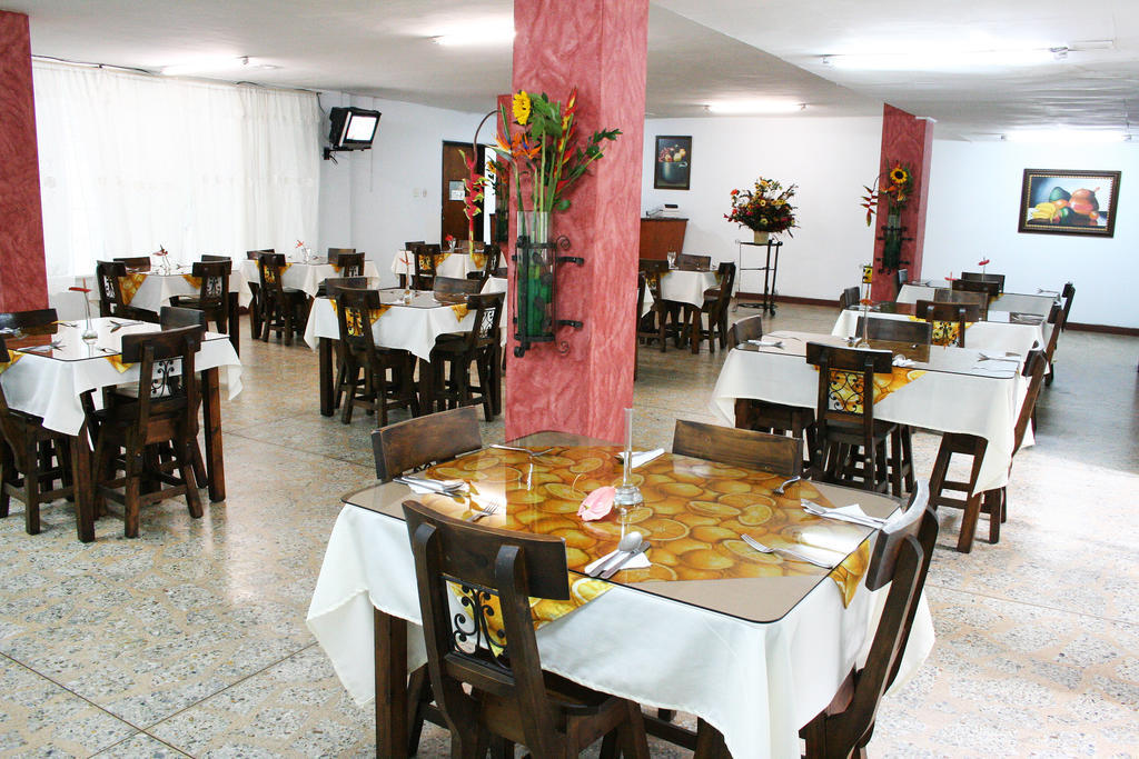 Hotel Normandia Medellin Luaran gambar