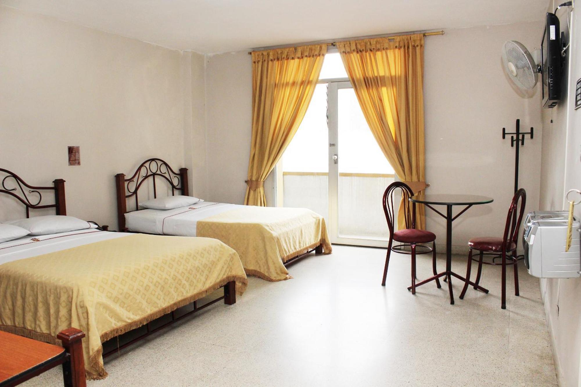 Hotel Normandia Medellin Luaran gambar