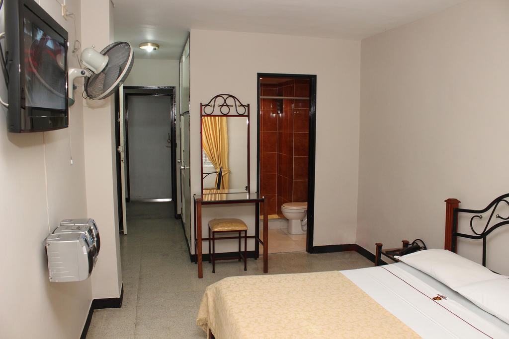 Hotel Normandia Medellin Luaran gambar